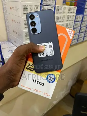 Nouveau Tecno Spark 40 Pro+ 256 GB Bronze