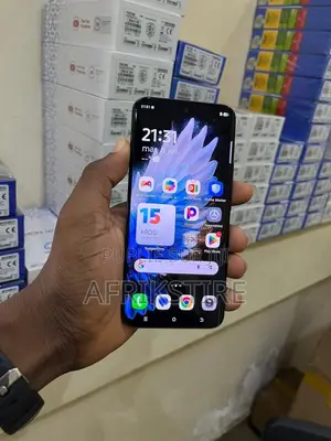Nouveau Tecno Spark 40 Pro+ 256 GB Bronze