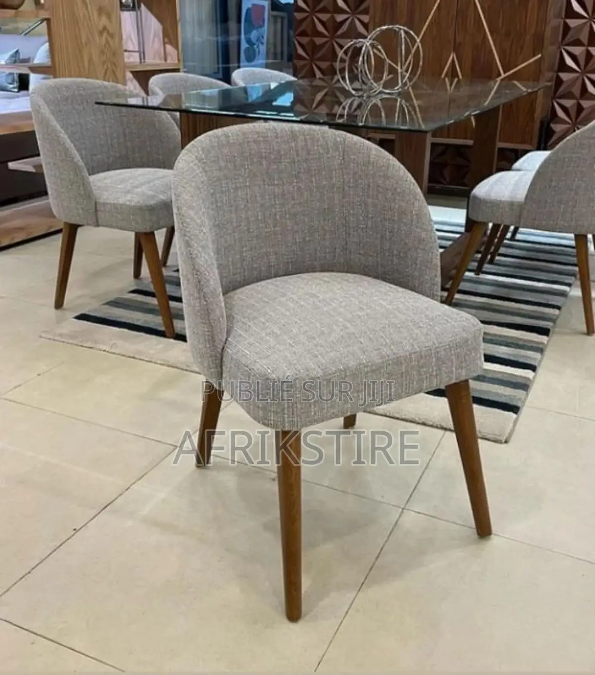 Chaise Importer