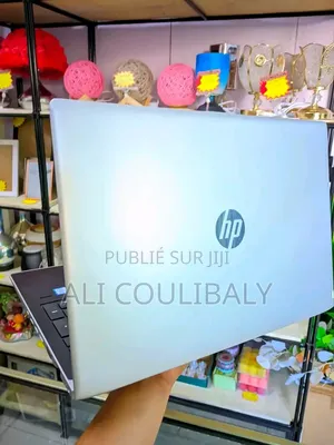 Nouveau HP EliteBook 840 G5 8GB Intel Core i7 HDD 256GB