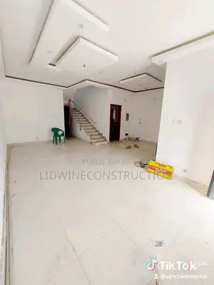 4chbre Appartement dans Cocody à Vendre