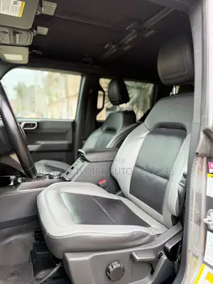 Ford Bronco 2022 Gris