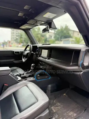 Ford Bronco 2022 Gris