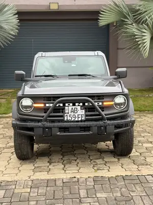 Ford Bronco 2022 Gris