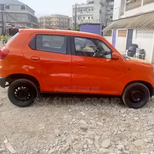 Suzuki S-Presso 2024 Rouge