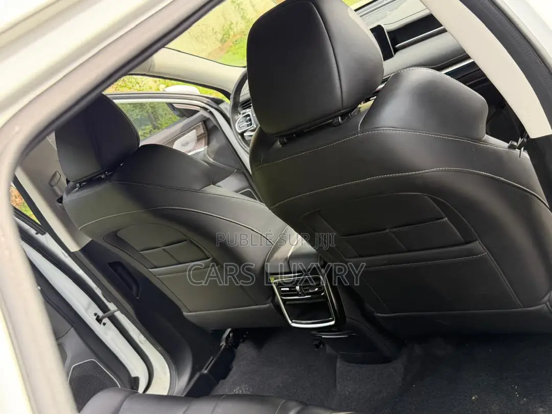 Jetour X70 Plus 1.5 5-Seater FWD 2022 Blanc
