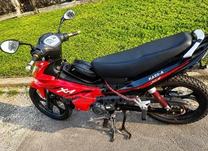 Nouveau KTM RC 125 2022 Rouge