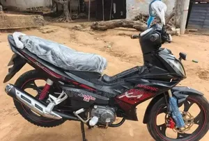 Nouveau KTM RC 125 2022 Rouge