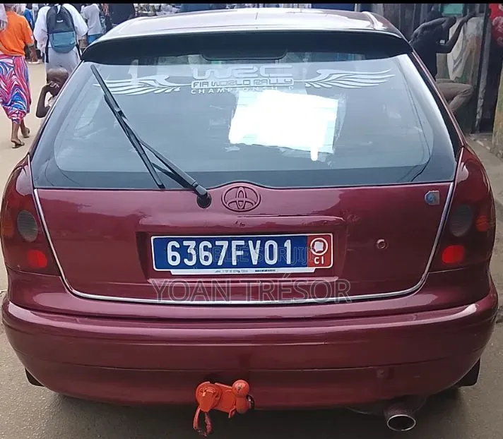 Toyota Corolla 1999 Bordeaux