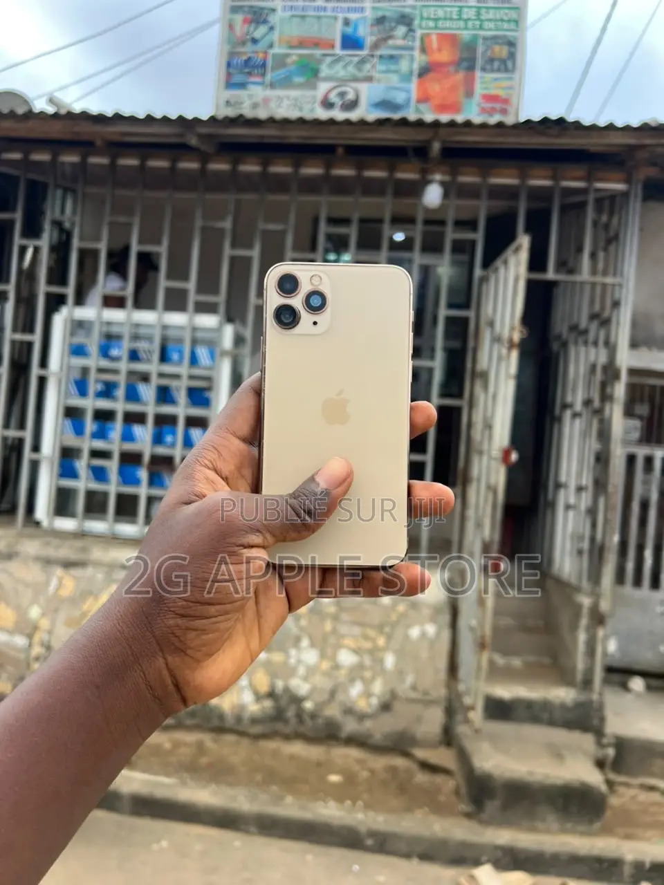 Nouveau Apple iPhone 11 Pro 64 GB Doré