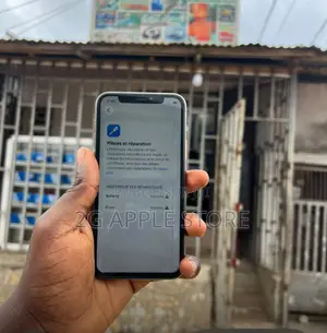 Nouveau Apple iPhone 11 Pro 64 GB Doré