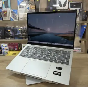 Nouveau HP EliteBook 840 G7 256GB Intel Core Ultra 7 HDD 512GB