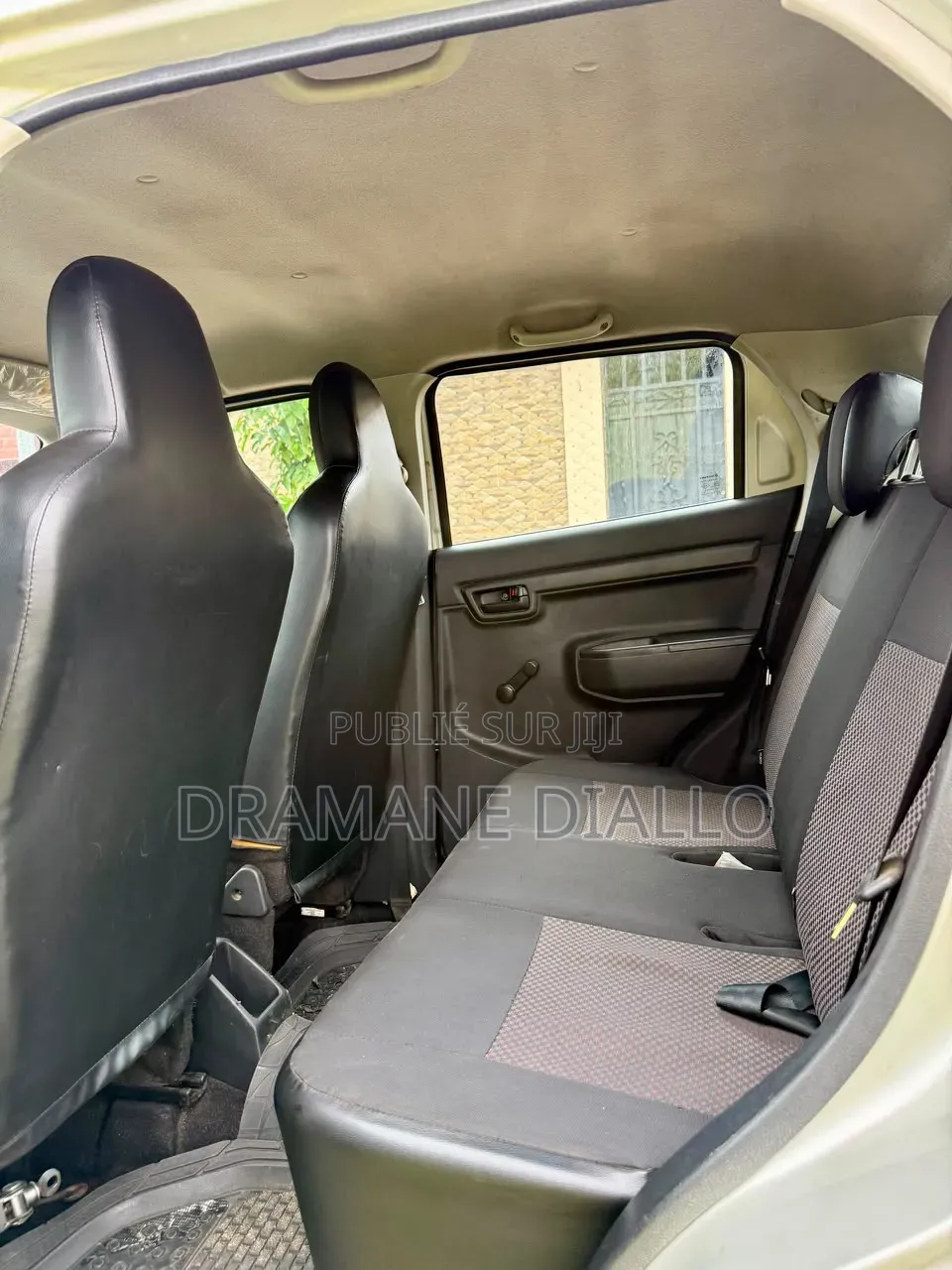 Suzuki S-Presso 2024 Gris