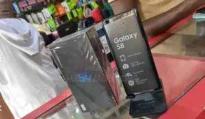 Nouveau Samsung Galaxy S8 64 GB Noir