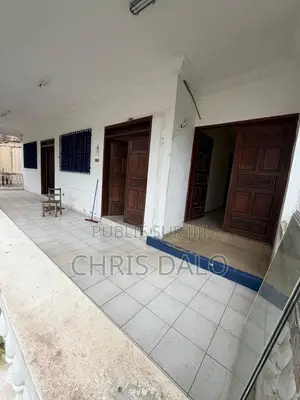 20chbre Duplex dans Sang, Deux Plateaux à Vendre