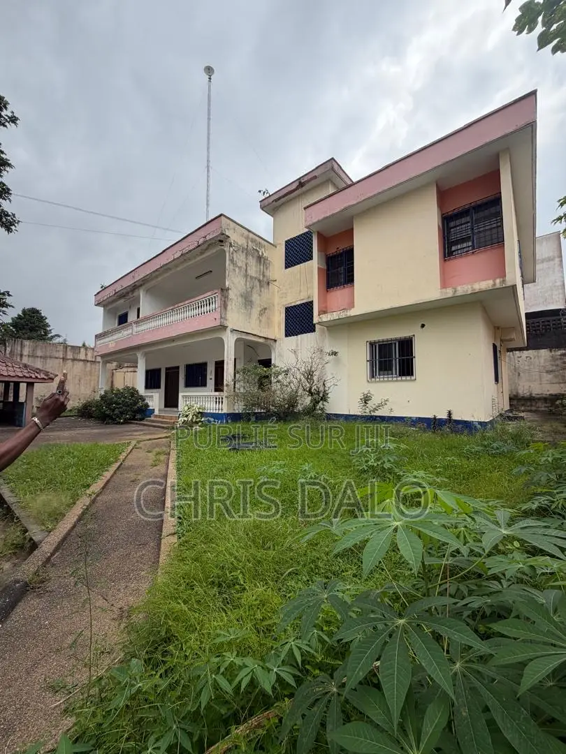 20chbre Duplex dans Sang, Deux Plateaux à Vendre