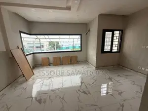 1chbre Duplex dans Issouf Sawadogo, Cocody à Vendre