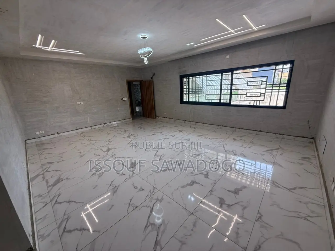 1chbre Duplex dans Issouf Sawadogo, Cocody à Vendre