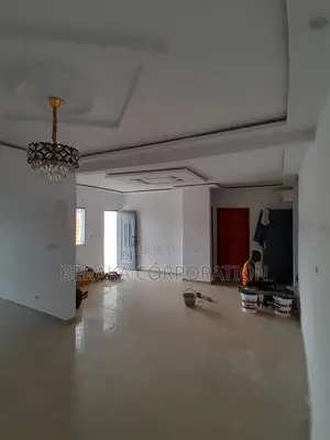 4chbre Duplex dans Beraka Corporation, Cocody à Louer