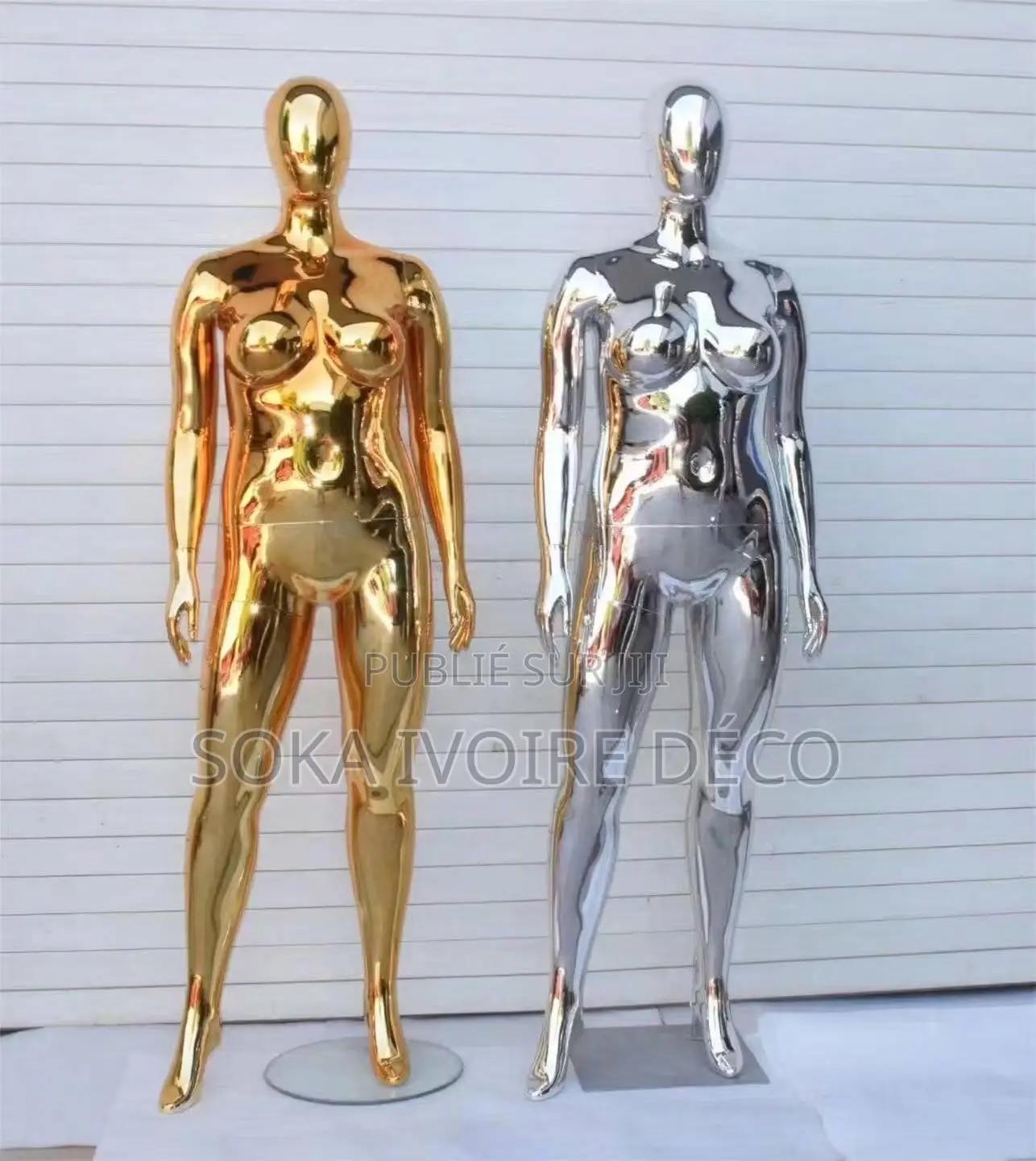 Disponible Notre Couple Mannequins Blanc-Rose