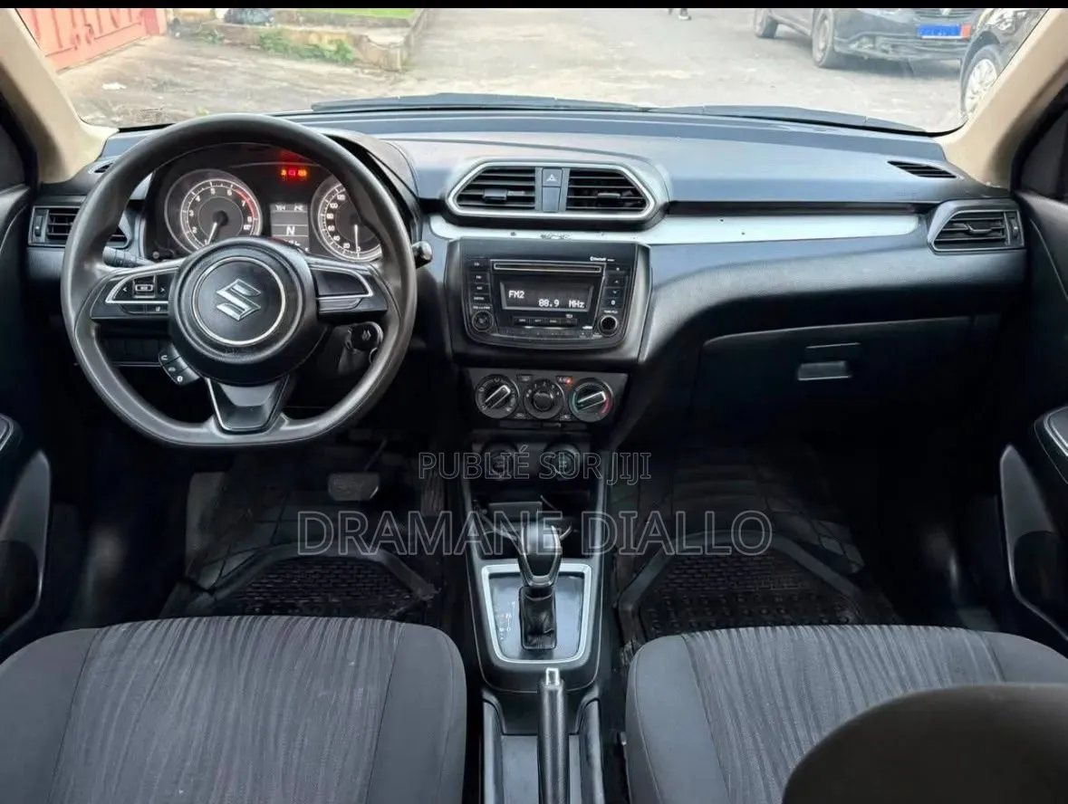 Suzuki Dzire 2023 Marron