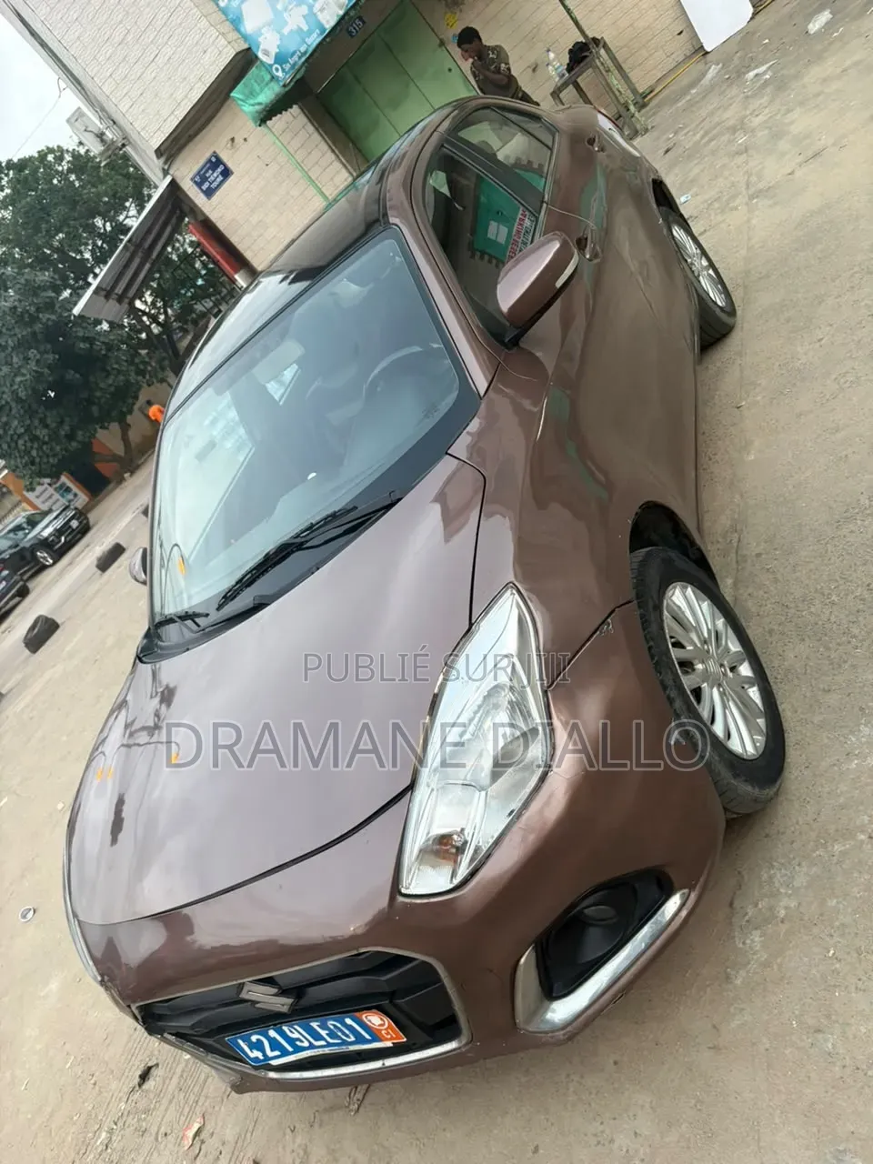 Suzuki Dzire 2023 Marron