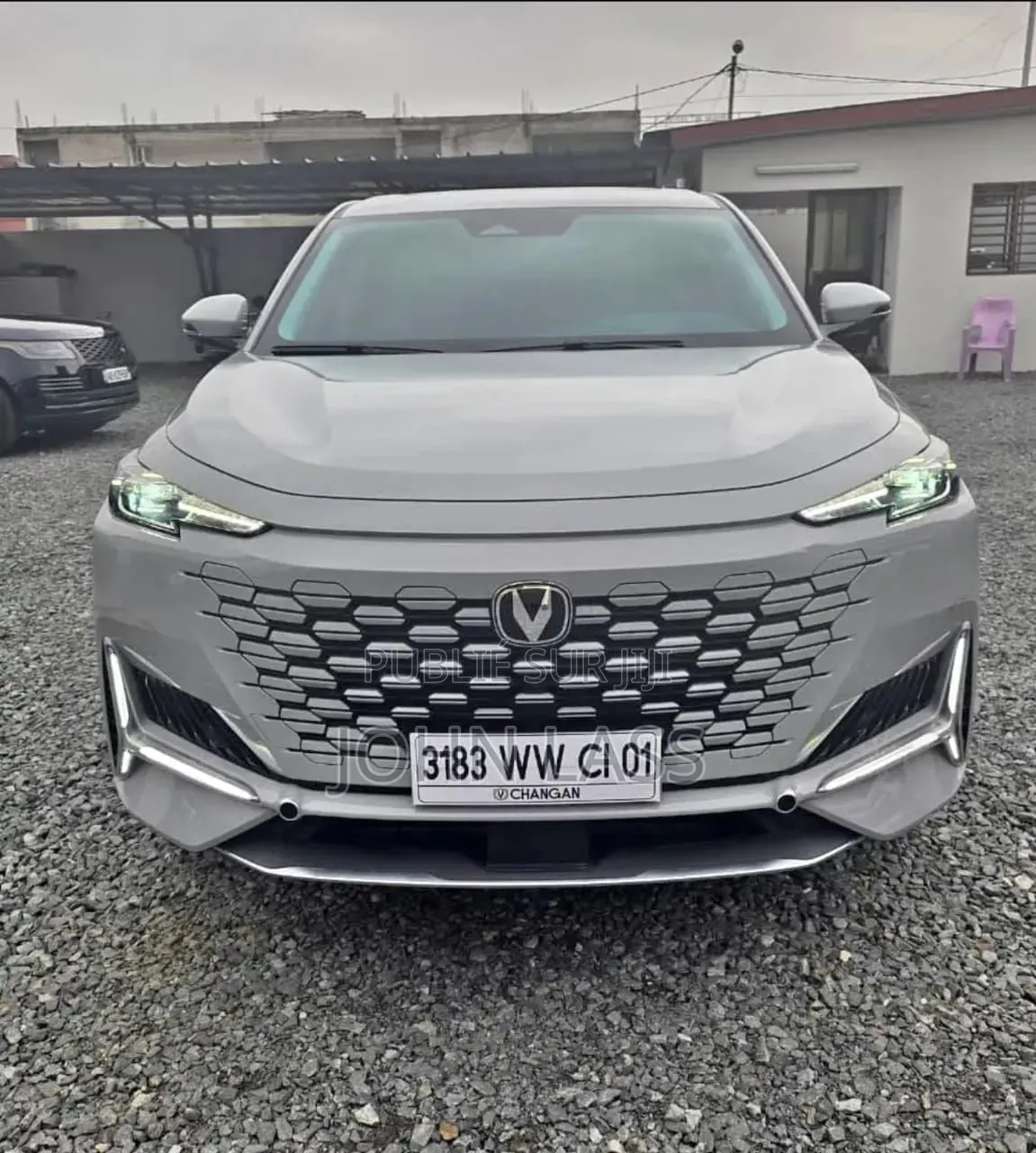 Changan UNI-K 2024 Blanc cassé