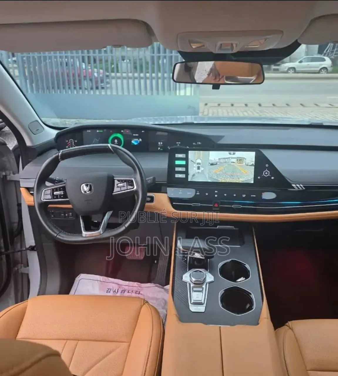 Changan UNI-K 2024 Blanc cassé
