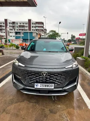 Changan UNI-K 2023 Gris