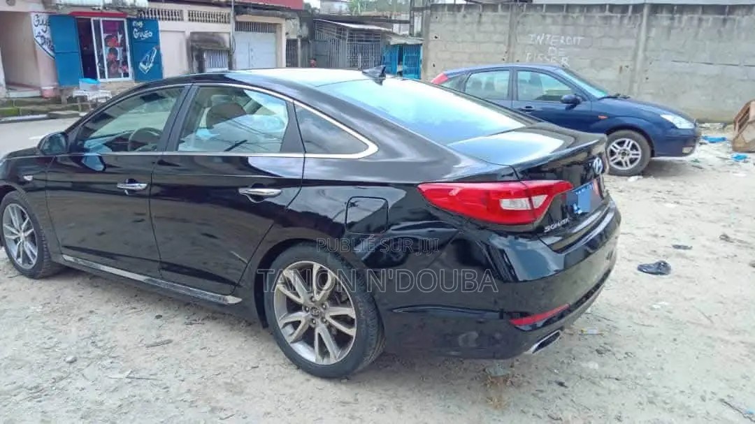 Hyundai Sonata Limited 2.0T Seban (2.0L 4cyl 6A) 2017 Noir