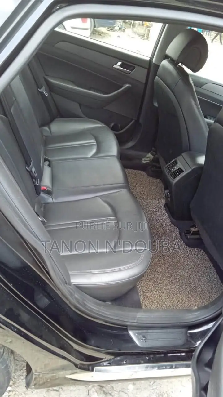 Hyundai Sonata Limited 2.0T Seban (2.0L 4cyl 6A) 2017 Noir