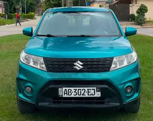 Suzuki Vitara 2018 Bleu