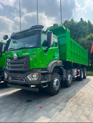 Howo NX 8*4 12 Roues