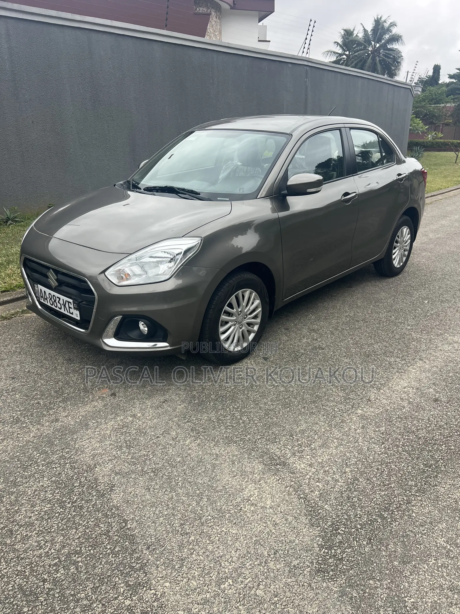 Nouveau Suzuki Dzire 2024 Gris