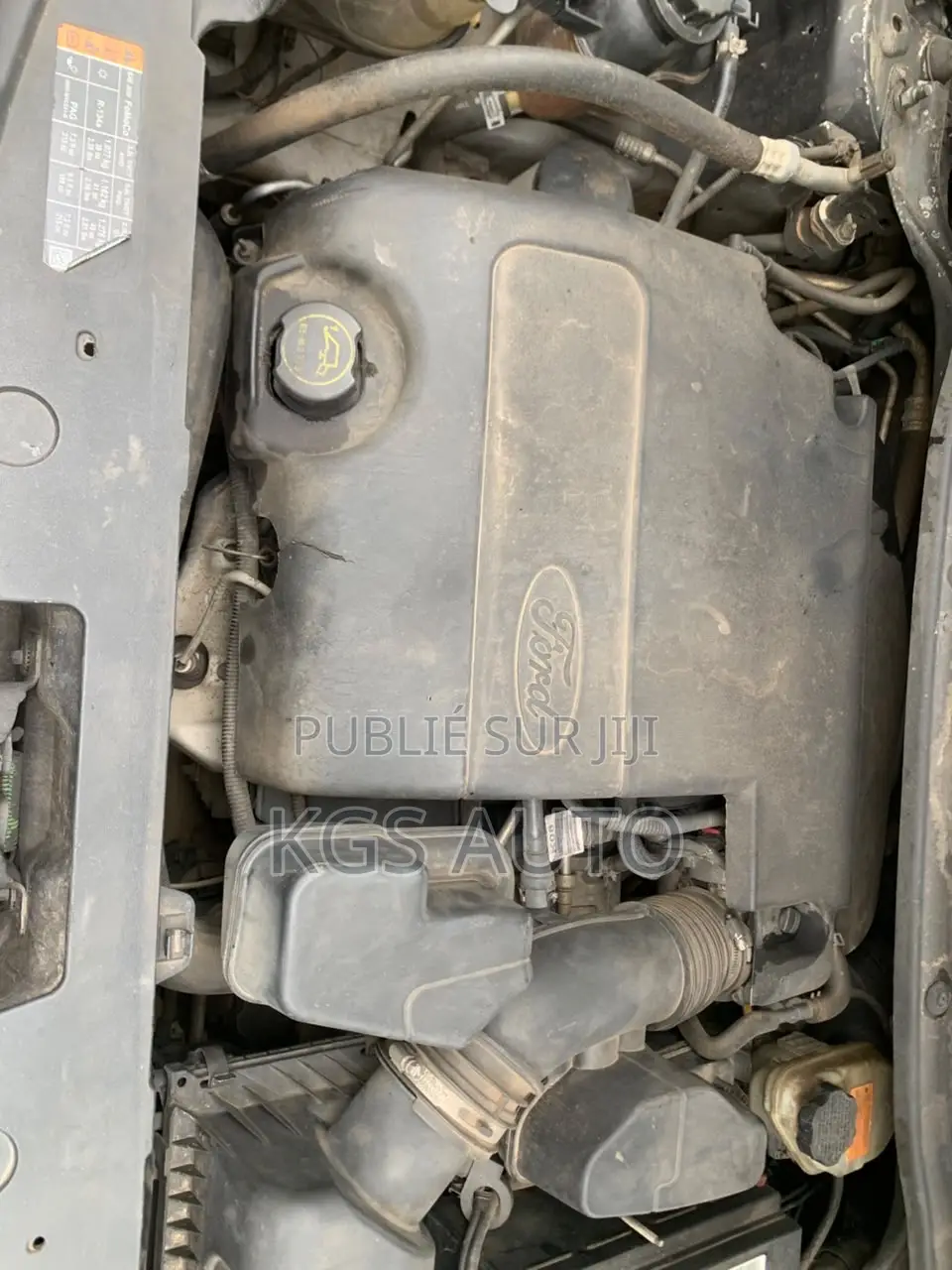Ford Explorer Base 4dr FWD (3.5L 6cyl 6A) 2017 Gris