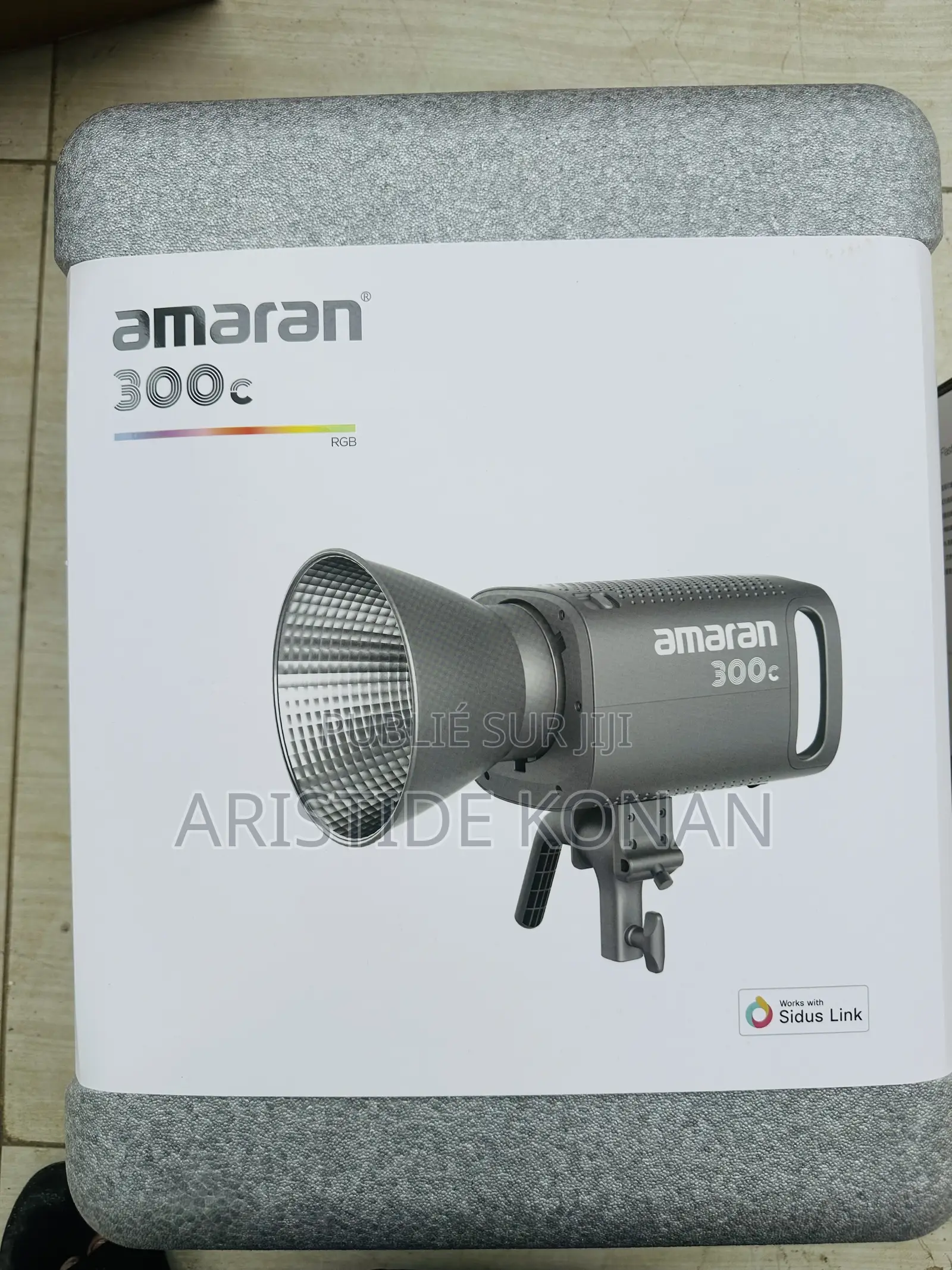 Godox Aman 300