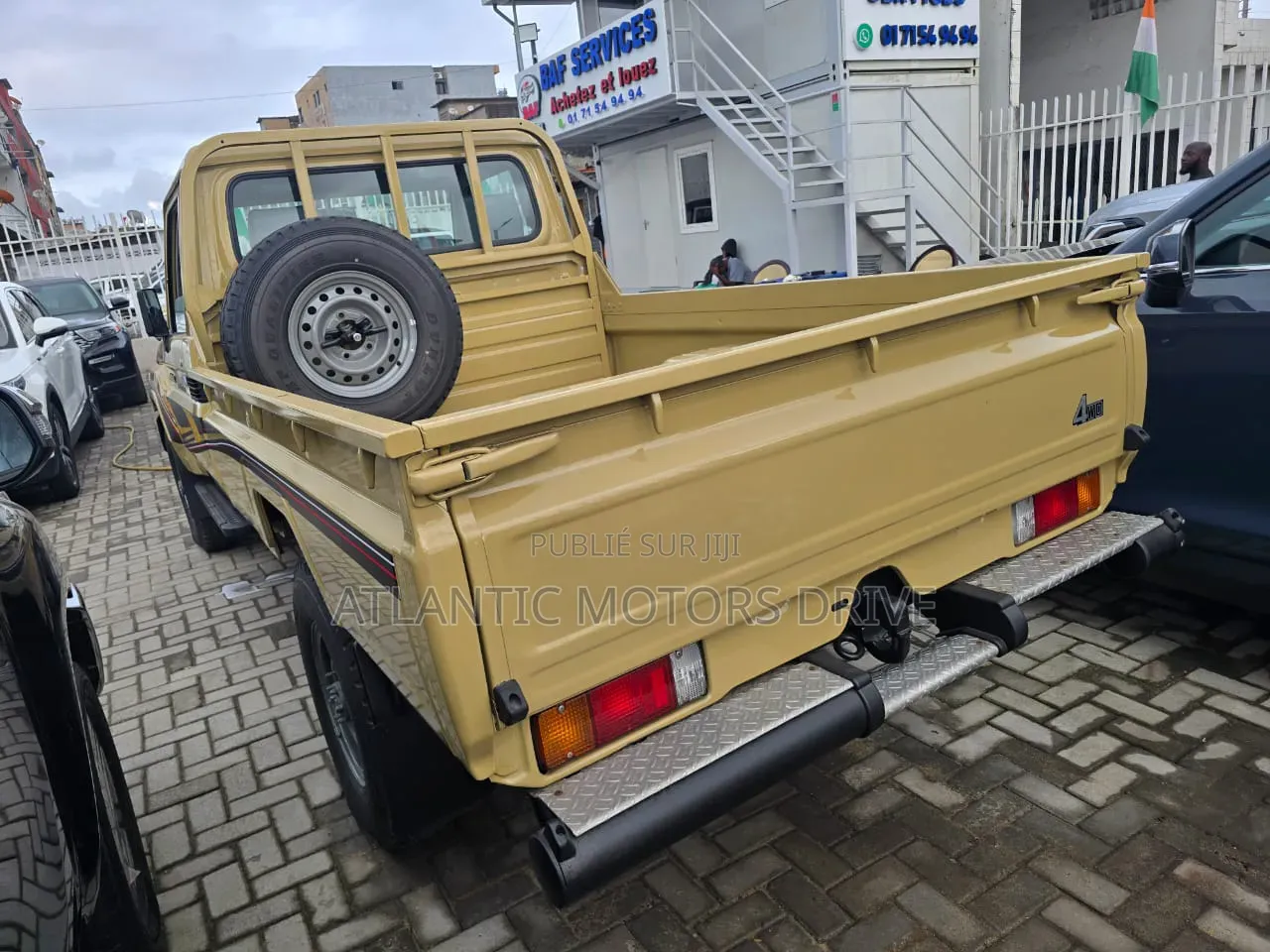 Nouveau Toyota Land Cruiser 2025 Marron