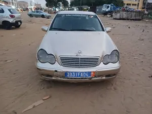Mercedes-Benz C200 2004 Gris