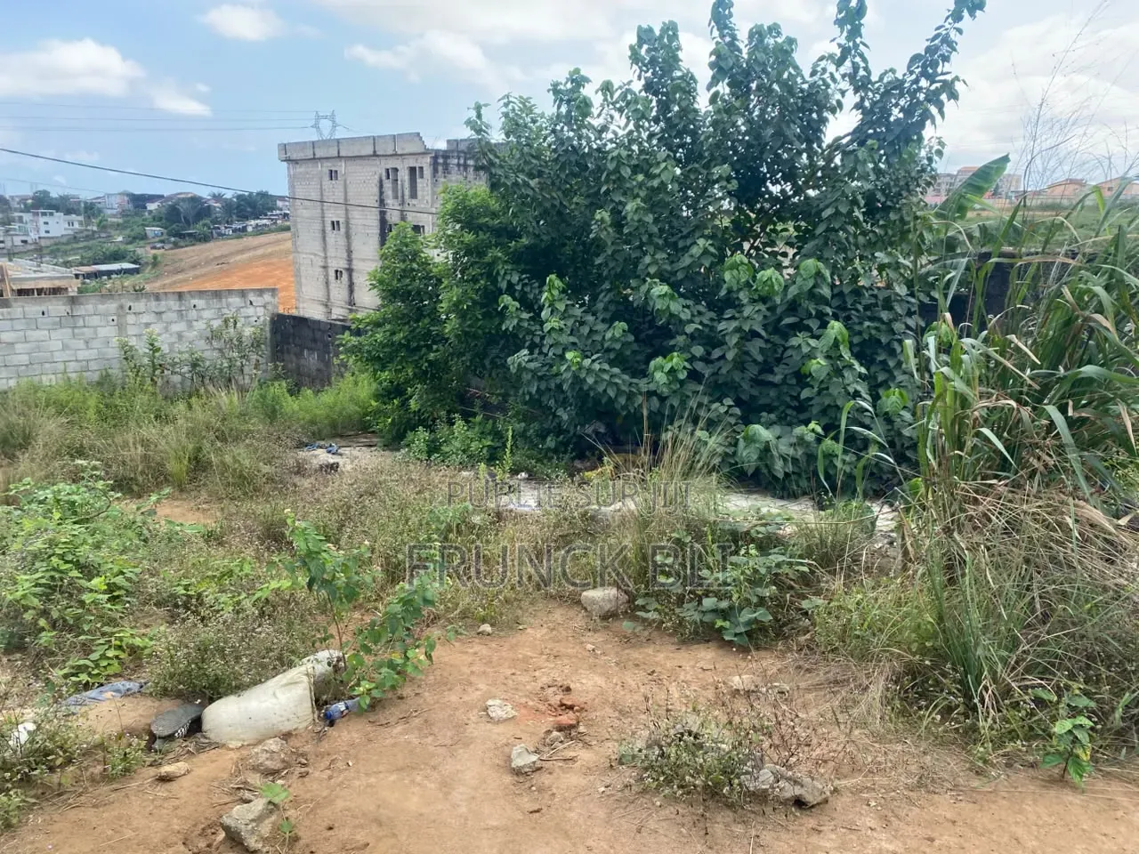 Terrain a Vendre