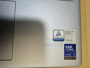 Nouveau Dell 14 Premium 16GB Intel Core Ultra 7 SSD 512GB