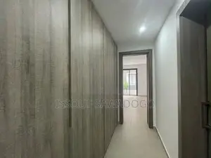 4chbre Appartement-terrasse dans Isbank, Cocody à Louer