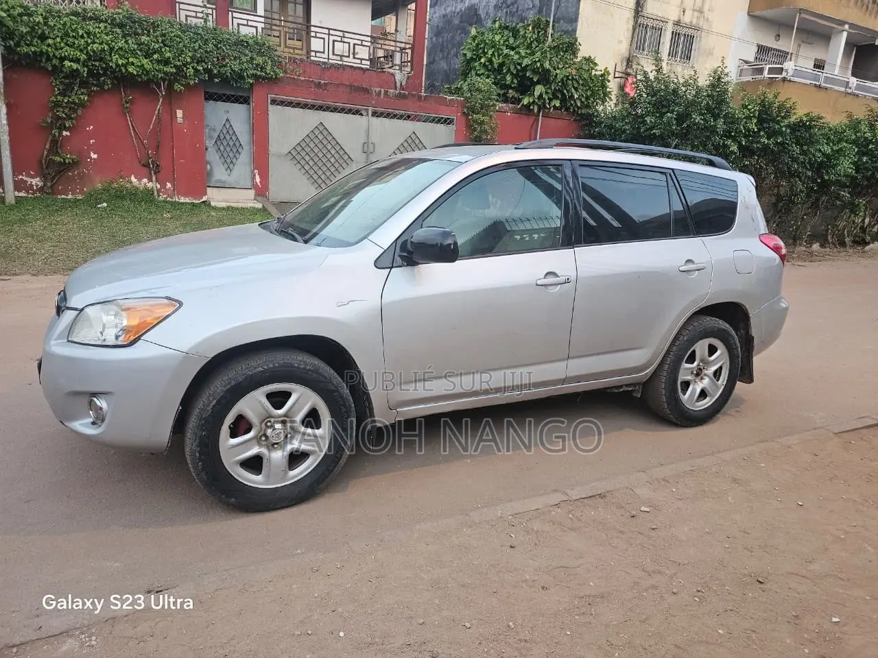 Toyota RAV4 2012 Gris