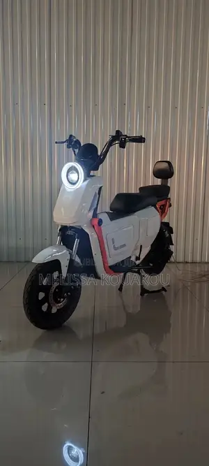 Nouveau Super Gallant Avenger Ultra 2026 Blanc
