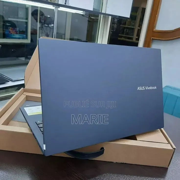 Nouveau HP EliteBook 840 G7 8GB Intel Core i9 HDD+SSD 500GB