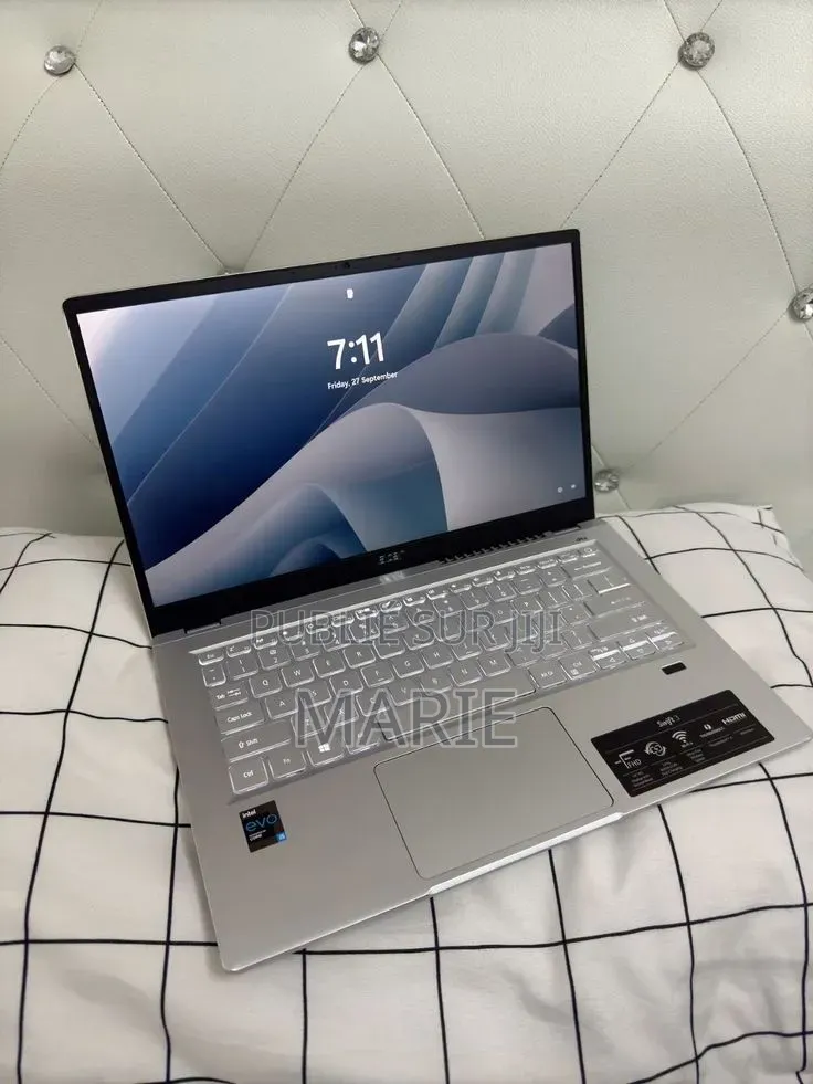 Nouveau HP EliteBook 840 G7 8GB Intel Core i9 HDD+SSD 500GB