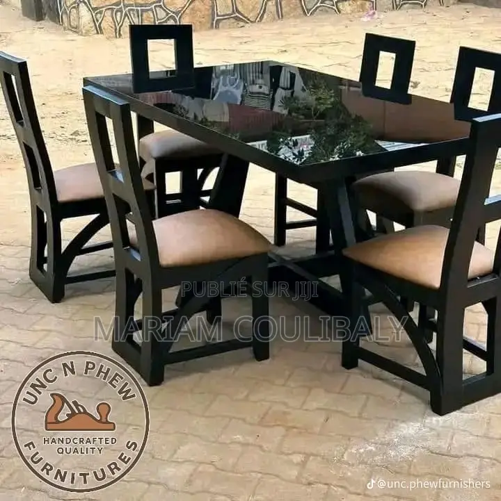 Meublé 3chbre Appartement dans Mariame, Adjamé à Louer