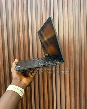 Nouveau Dell Latitude 5400 16GB Intel Core i5 SSD 256GB