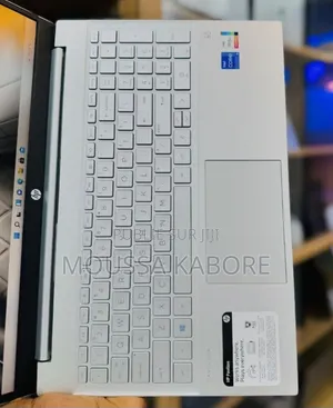 Nouveau Ordinateur de bureau HP 200 G4 256GB Intel Core i9 eMMC 256GB