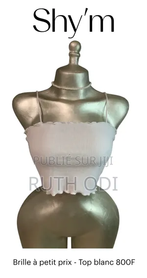 Vêtements De Femme Disponible Avec Toutes Les Tailles