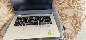 Nouveau Dell Inspiron 14 5000 8GB Intel Core i5 SSD 512GB